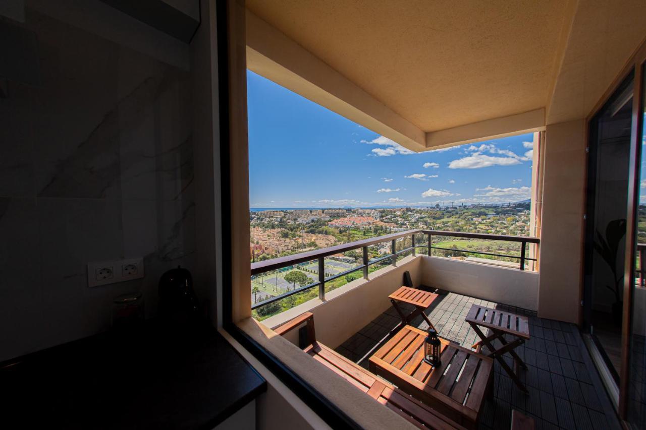 Amazing Apartment With Stunning Views Марбелья Екстер'єр фото